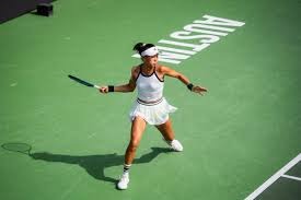 百家乐新手第一阶段要守纪律（百家乐新手入门阶段应严守纪律）