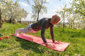 德州游骑兵队宣布老将贝尔特雷因腿筋伤势进入 15 天伤停名单